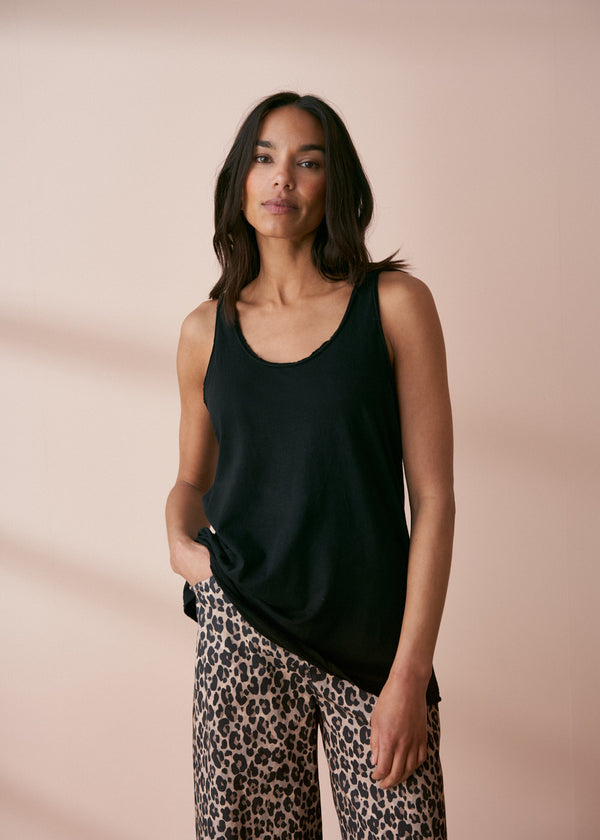 BRIT VEST TOP - BLACK