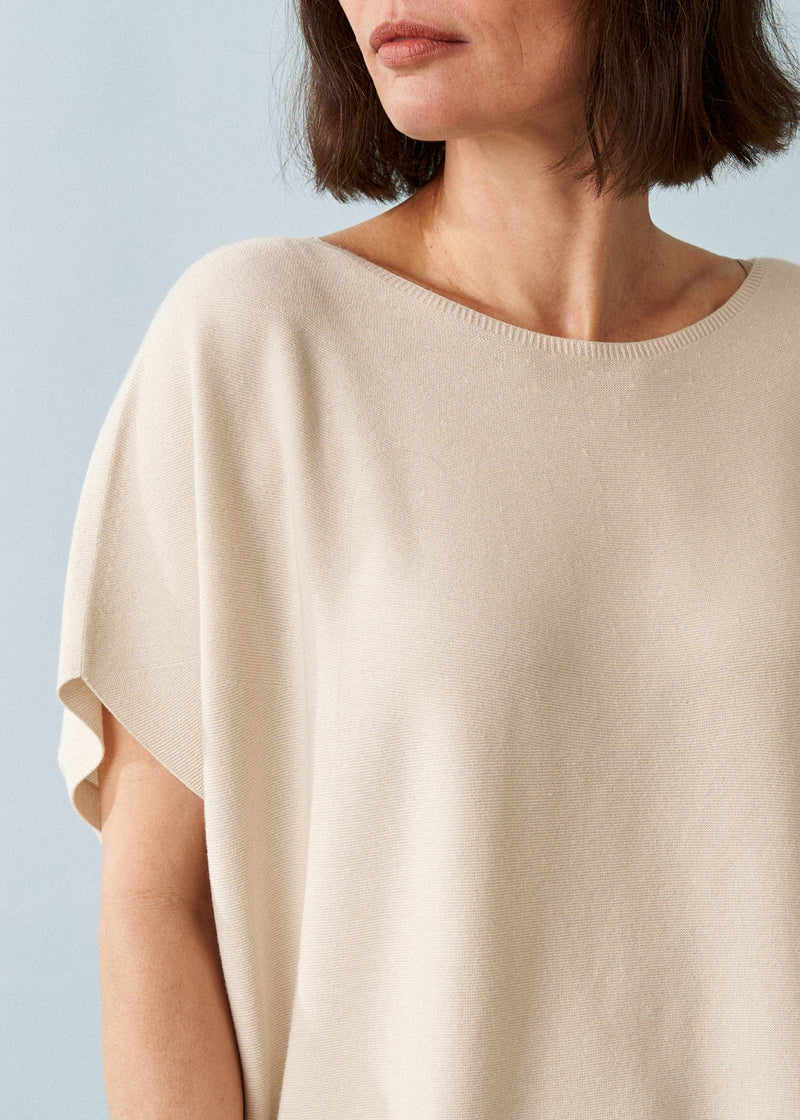 Oatmeal sleeveless fine knit sweater