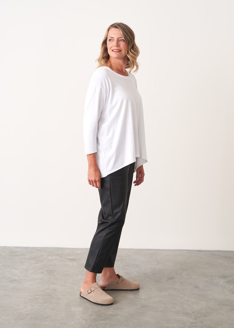 White relaxed t-shirt