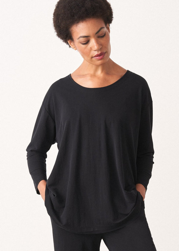 Black relaxed oversized top