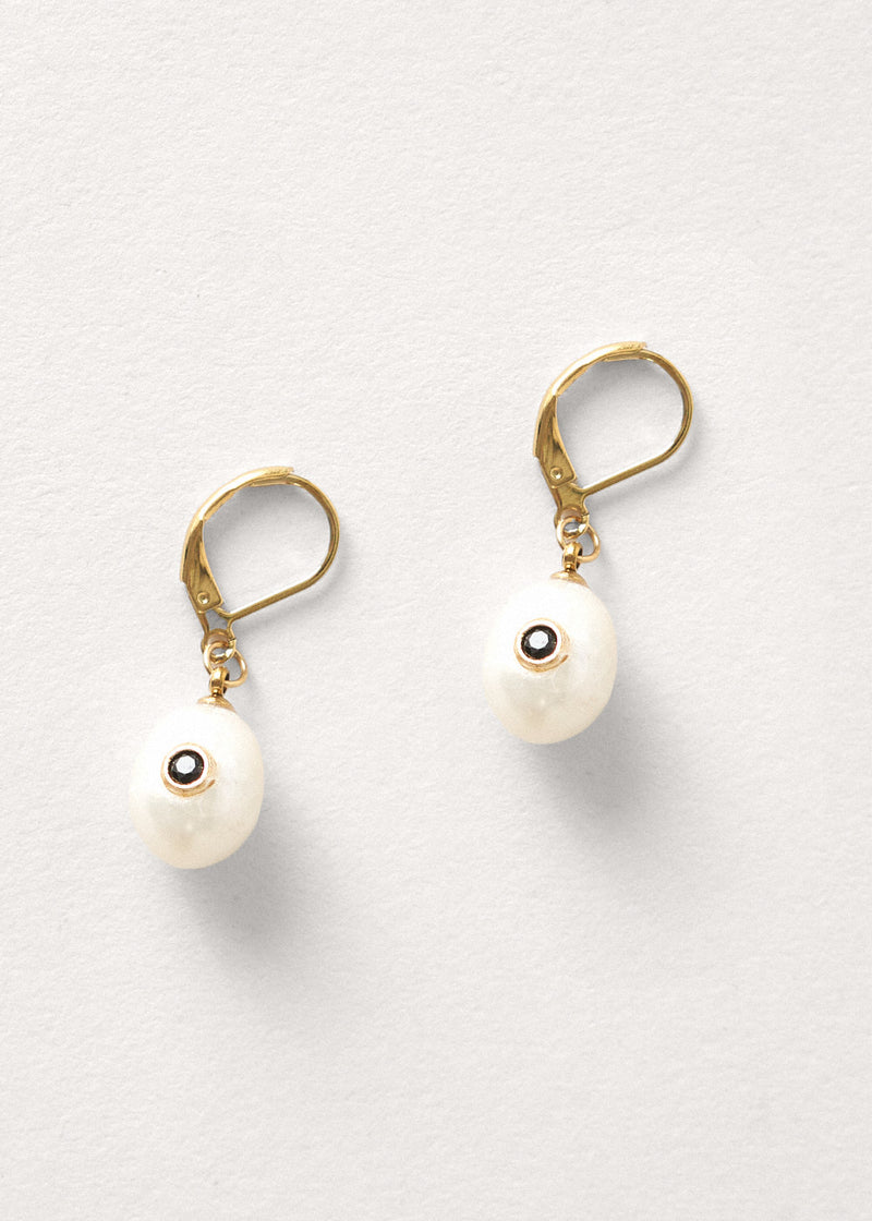 MAYA PEARL EARRINGS