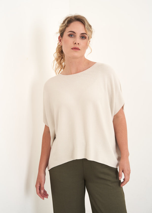 Oatmeal sleeveless fine knit sweater